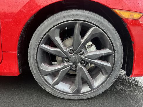 Used 2019 Honda Civic Sport image 11