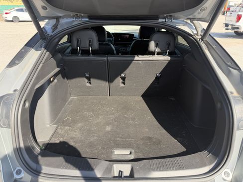 Used 2024 Buick Envista Preferred w/ Convenience I Package FWD image 9