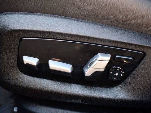 Used 2020 BMW M5 w/ Executive Package image 21