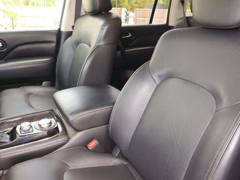 Used 2021 INFINITI QX80 Luxe AWD/4WD image 13