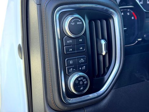 Used 2021 GMC Sierra 1500 AT4 image 14