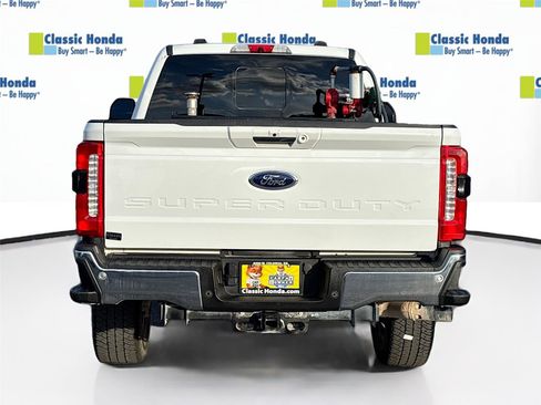 Used 2023 Ford F250 Lariat w/ Chrome Package image 7