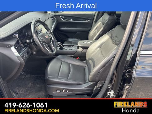 Used 2020 Cadillac XT5 Premium Luxury image 16