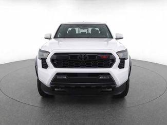 Used 2024 Toyota Tacoma TRD Sport w/ TRD Sport Upgrade Package AWD/4WD video 2