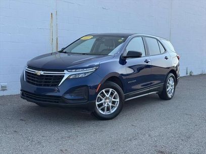 Used 2023 Chevrolet Equinox LS w/ LS Convenience Package