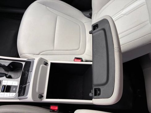 Used 2025 Hyundai Tucson SEL AWD/4WD image 38