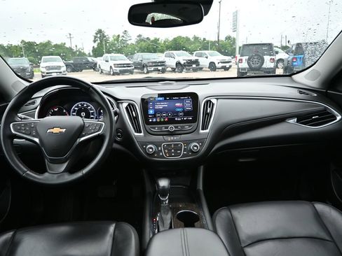 Used 2024 Chevrolet Malibu LT FWD image 24