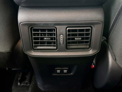 Used 2019 Toyota RAV4 XLE w/ All Weather Liner Package AWD/4WD image 24