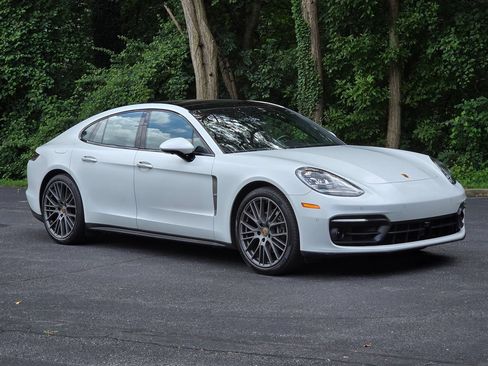 Used 2023 Porsche Panamera 4 Platinum Edition w/ Assistance Package AWD/4WD image 8
