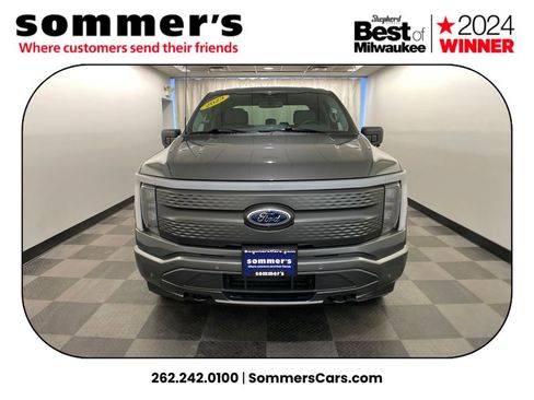Used 2023 Ford F150 Lightning XLT image 8