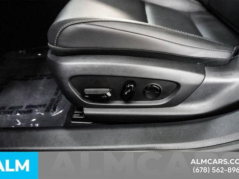 Used 2024 Lexus ES 300h w/ Premium Package image 31