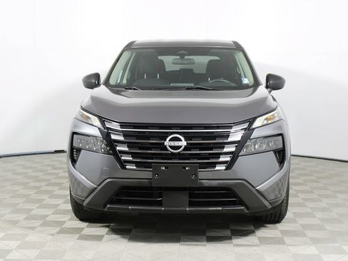 Used 2024 Nissan Rogue S FWD image 23