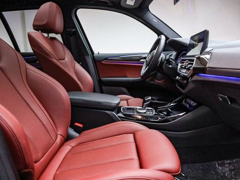 Used 2024 BMW X3 M40i w/ Premium Package image 18