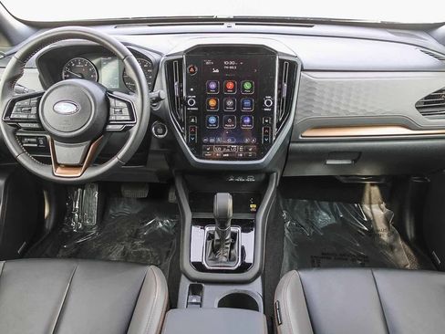 Used 2025 Subaru Forester Sport image 12