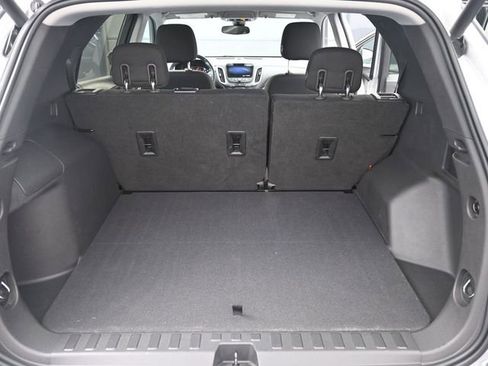 Used 2020 Chevrolet Equinox LT FWD image 29
