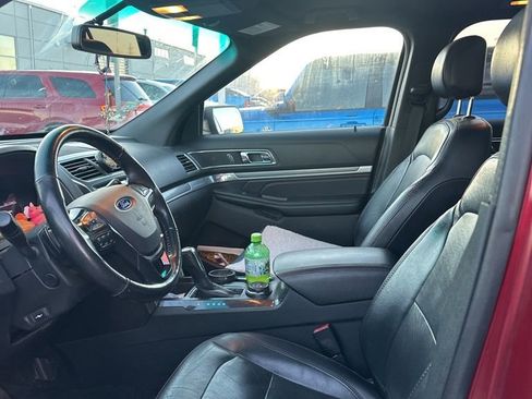 Used 2017 Ford Explorer Sport w/ Equipment Group 401A image 18