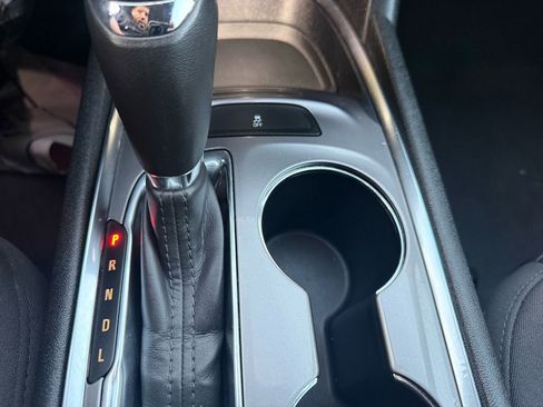 Used 2020 Chevrolet Malibu LT image 18