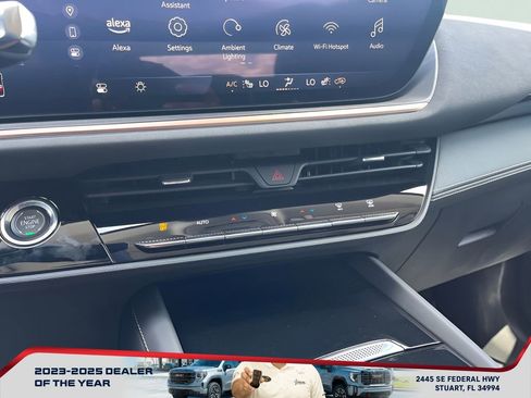 New 2025 Buick Envision Sport Touring image 28