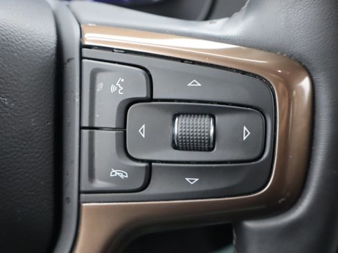 Certified 2024 Chevrolet Suburban High Country image 24