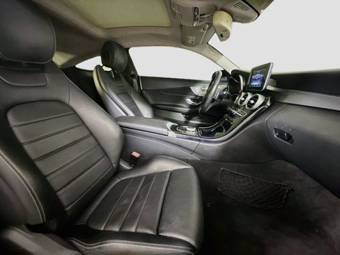 Used 2017 Mercedes-Benz C 300 Coupe image 27