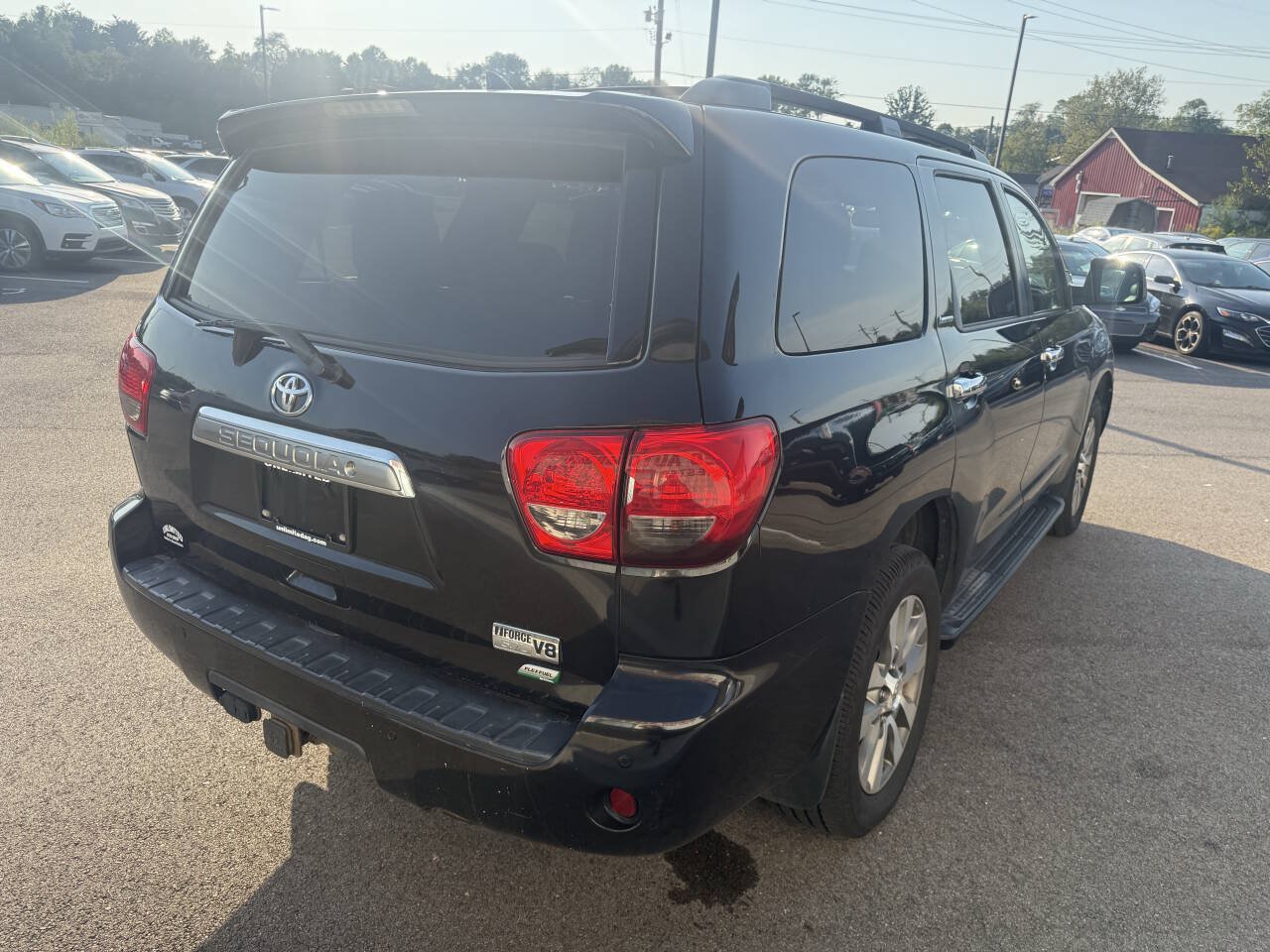 Used 2016 Toyota Sequoia Limited AWD/4WD image 8