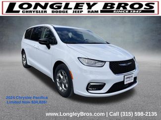 Used 2024 Chrysler Pacifica Limited FWD video 1