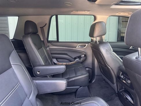 Used 2015 GMC Yukon Denali w/ Premium Package AWD/4WD image 30