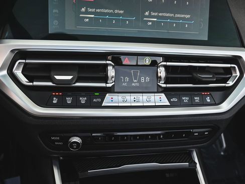 Used 2022 BMW M4 xDrive Competition image 25