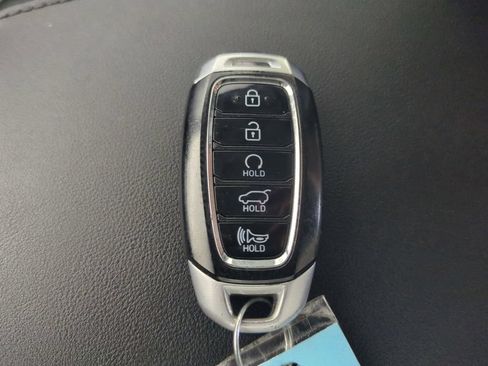Used 2022 Hyundai Palisade Limited w/ Cargo Package FWD image 40