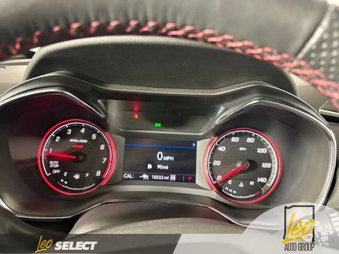 Used 2023 Chevrolet TrailBlazer RS w/ Sun and Liftgate Package AWD/4WD image 12