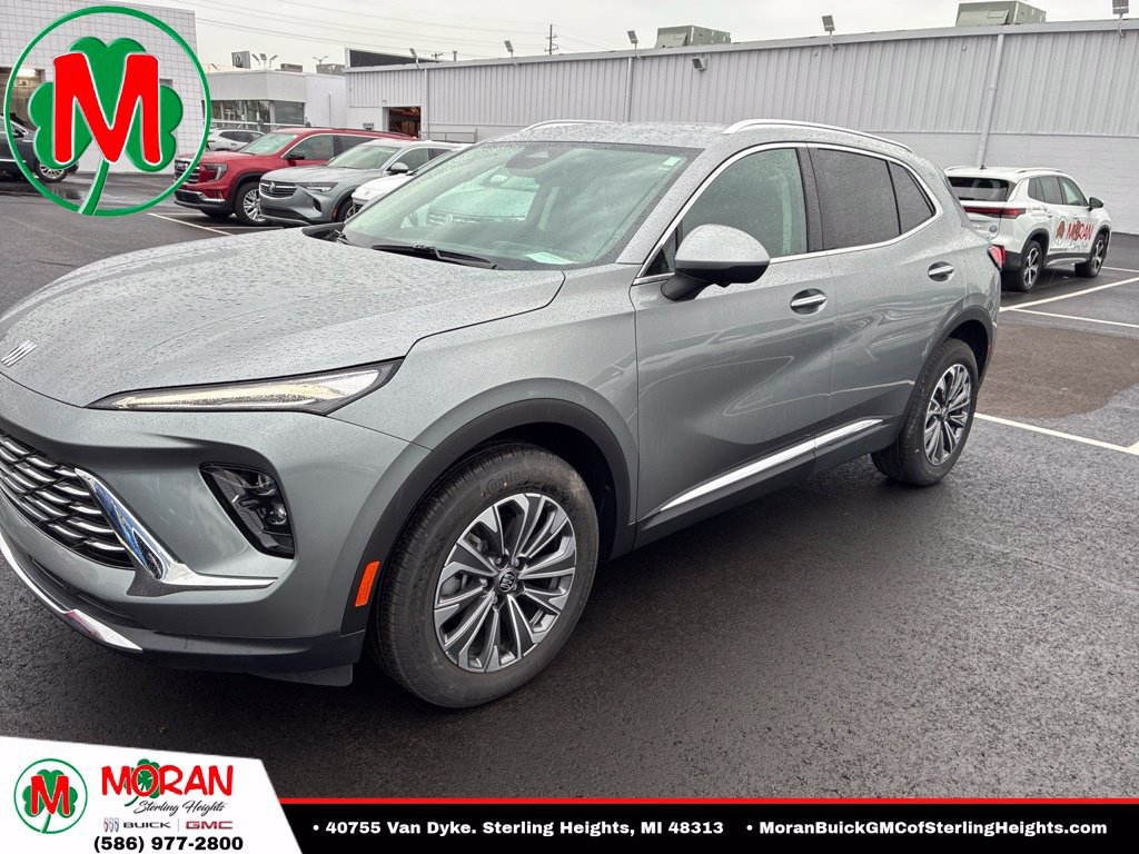 Used 2024 Buick Envision Preferred AWD/4WD image 1