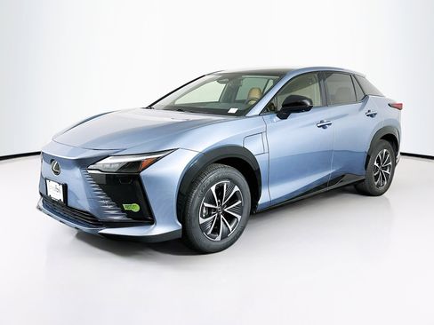Used 2023 Lexus RZ 450e Premium w/ Cold Area Package AWD/4WD image 3
