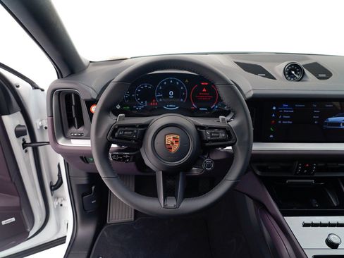 New 2026 Porsche Cayenne Coupe image 21