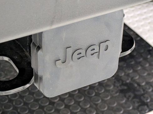 New 2025 Jeep Wrangler Unlimited Rubicon 392 image 9