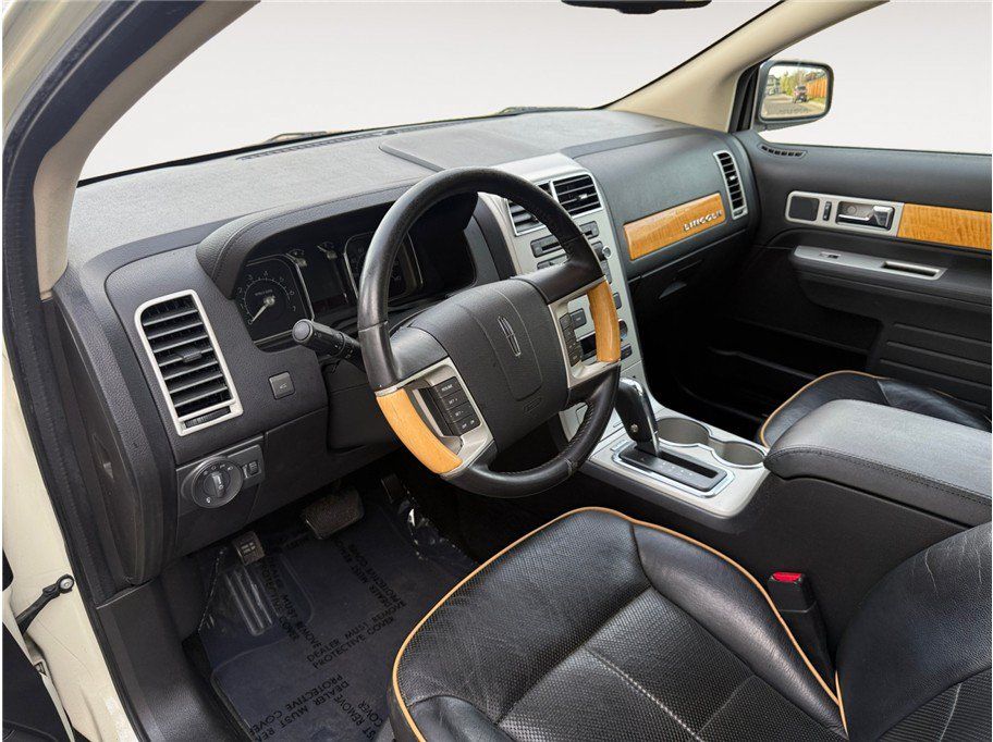 Used 2008 Lincoln MKX AWD image 10