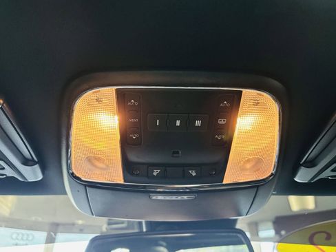 Used 2022 Chrysler 300 S w/ Comfort Group RWD image 48
