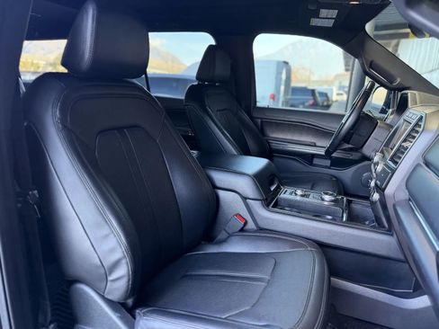 Used 2021 Ford Expedition Max Limited image 21
