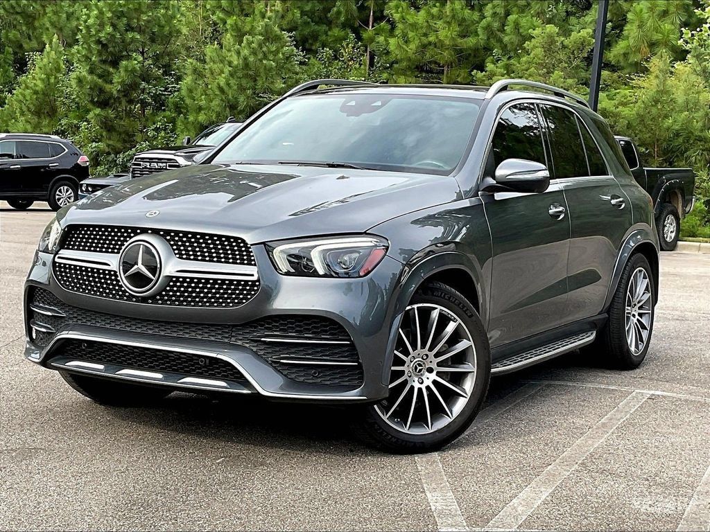 Used 2022 Mercedes-Benz GLE 350 4MATIC image 2