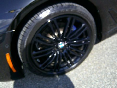 Used 2018 BMW 540i xDrive image 35