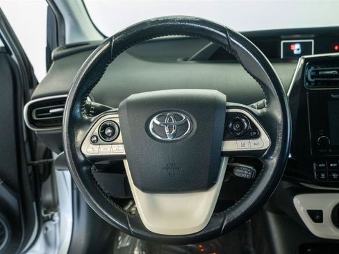 Used 2017 Toyota Prius Three w/ Carpet Mat Package FWD image 14
