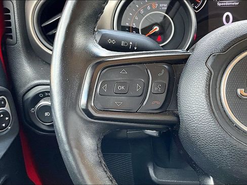 Used 2018 Jeep Wrangler Unlimited Sport S AWD/4WD image 16