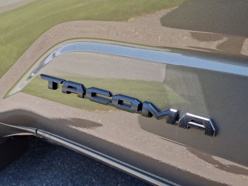 New 2026 Toyota Tacoma TRD Sport AWD/4WD image 5