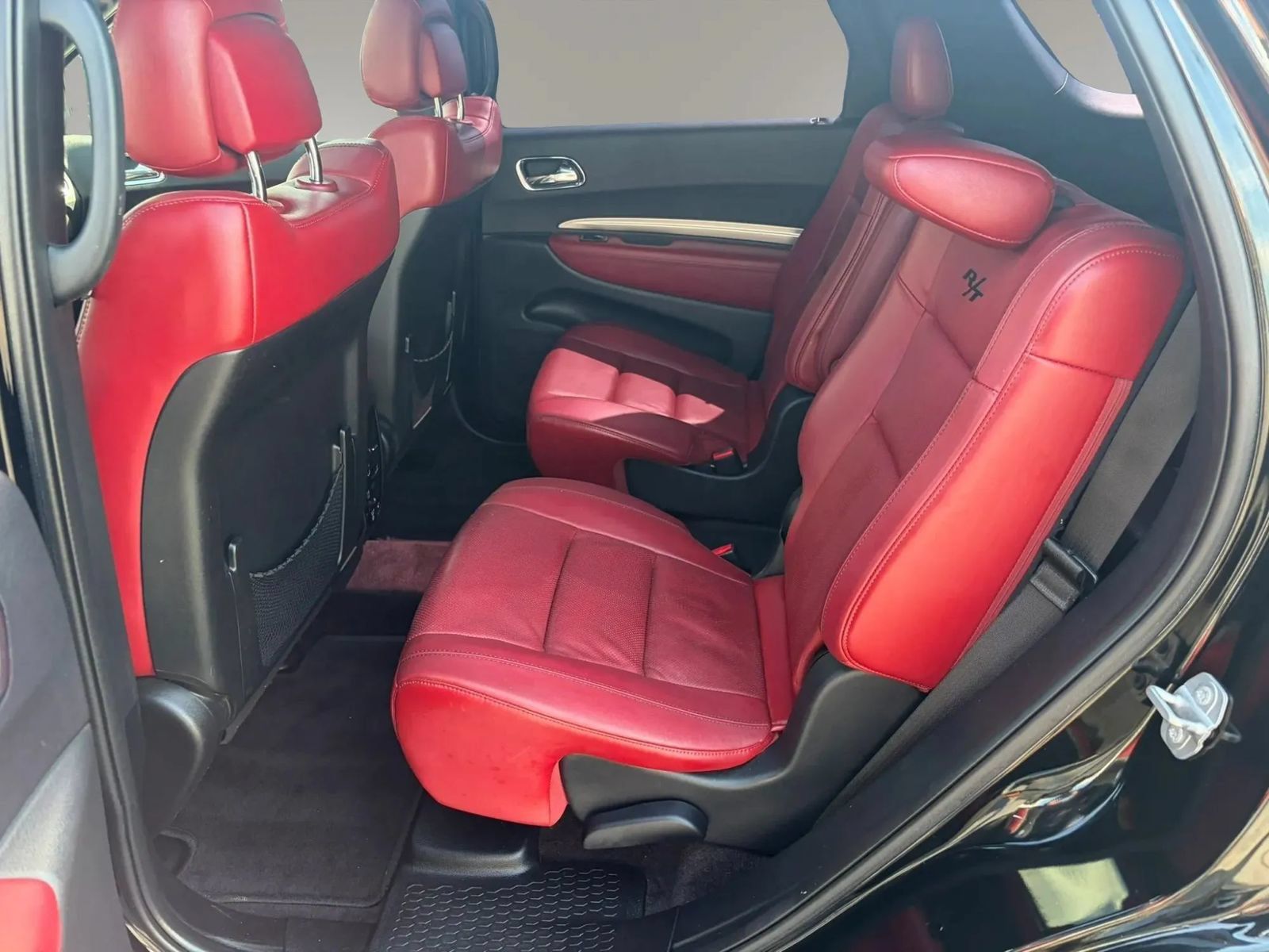 Used 2017 Dodge Durango R/T w/ Blacktop Package AWD/4WD image 30