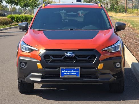 Used 2024 Subaru Crosstrek 2.5i Wilderness w/ Crosstrek Mirror Package AWD/4WD image 8