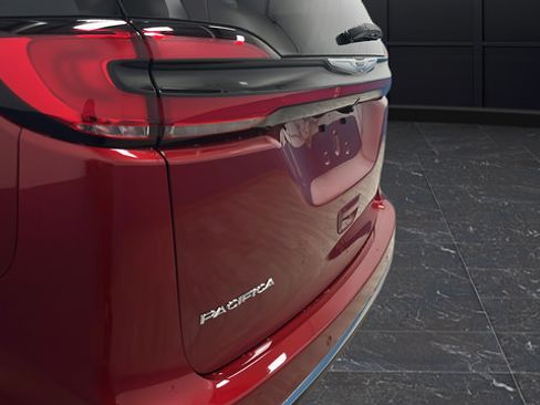 New 2026 Chrysler Pacifica Select FWD image 35