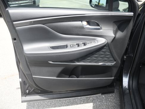 Used 2023 Hyundai Santa Fe SEL w/ Premium Package image 10