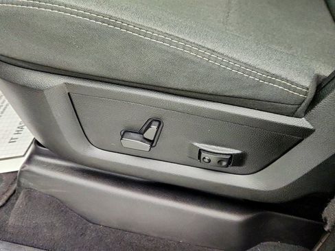 Used 2024 RAM 2500 Big Horn w/ Night Edition image 11