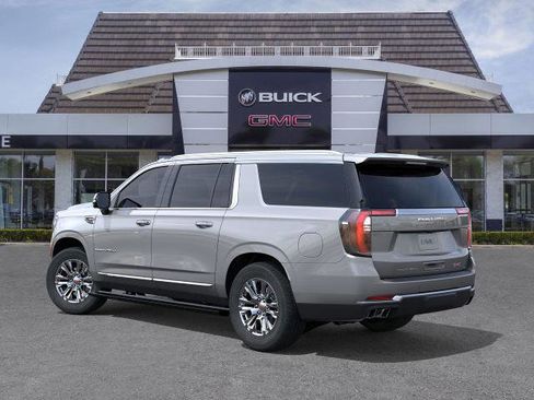 New 2026 GMC Yukon XL Denali w/ Sun & Power Step Package AWD/4WD image 3