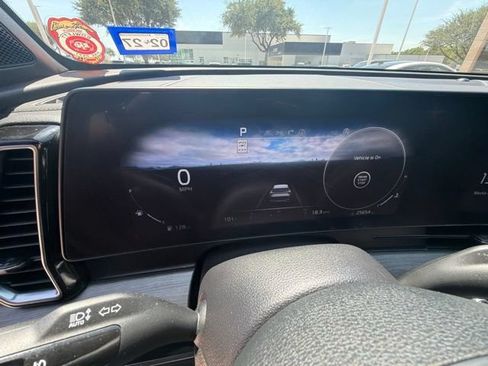 Certified 2025 Kia Sportage X-Pro Prestige AWD/4WD image 10