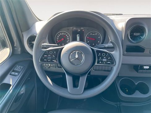 Used 2024 Mercedes-Benz Sprinter 144 Cargo image 12